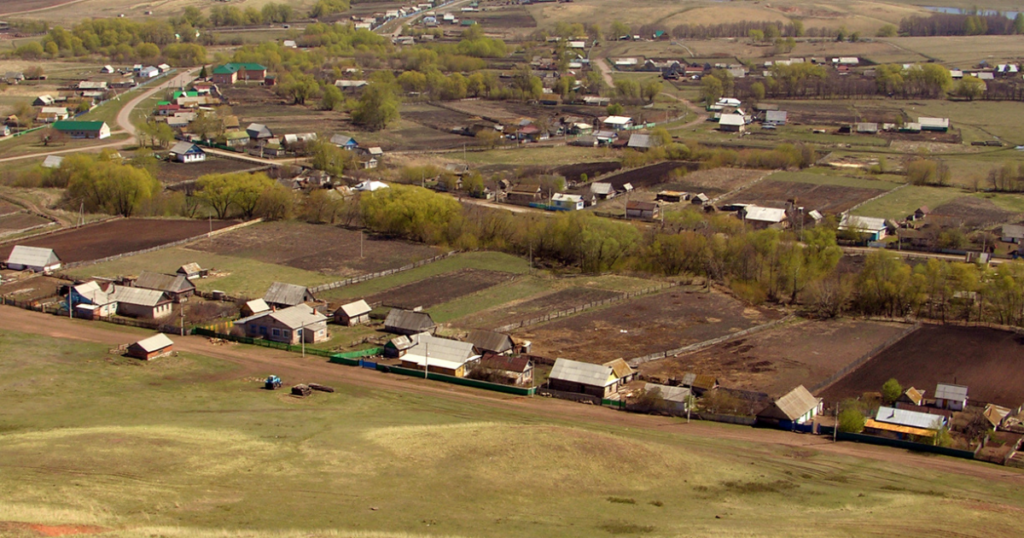 An image of mostly open land.